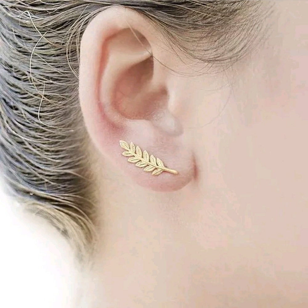 Spring sale💥Adorable spring leaf earrings!!